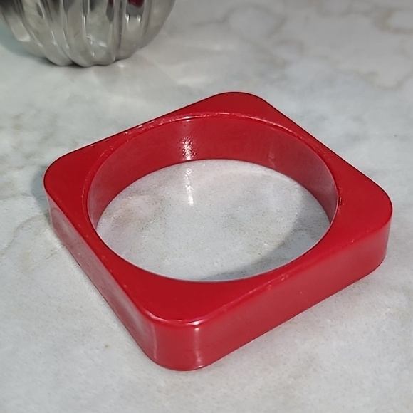 Fun Retro Red, White, and Blue Beaded Necklace Set - Picture 6 of 9